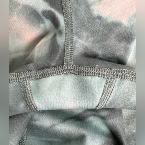 Athleta Girl High Rise Printed Chit Chat Tight in Marine Girl Size‎ XXL/16 - Picture 11 of 12